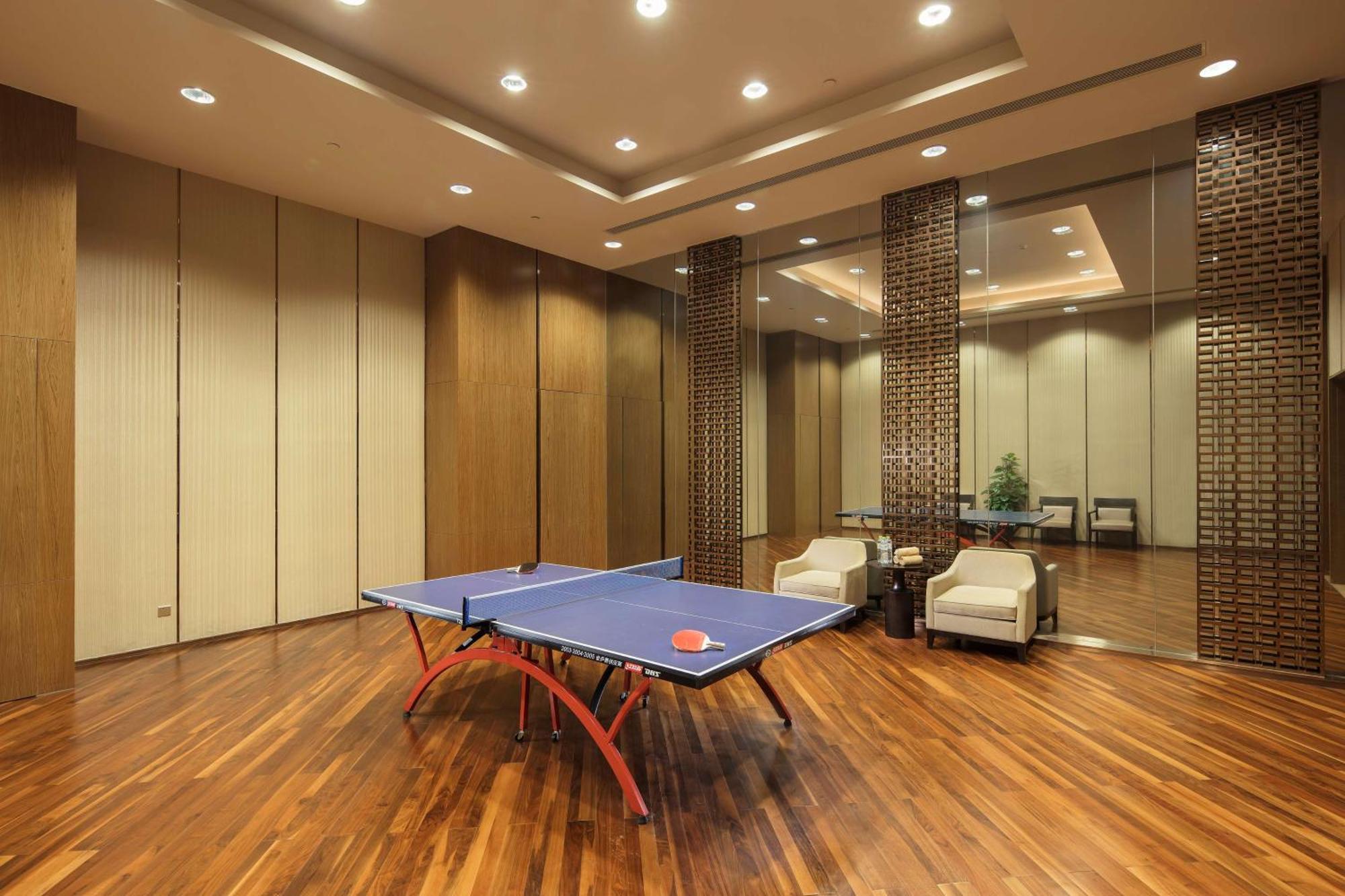 Hilton Wuhan Optics Valley Exterior foto
